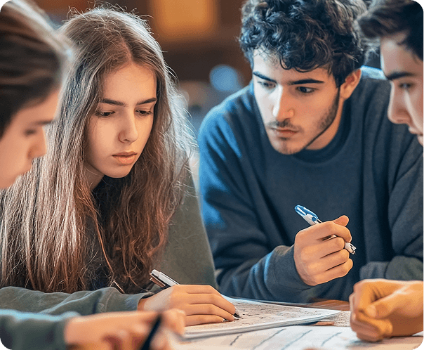 Öğrencilerin birlikte çalışması